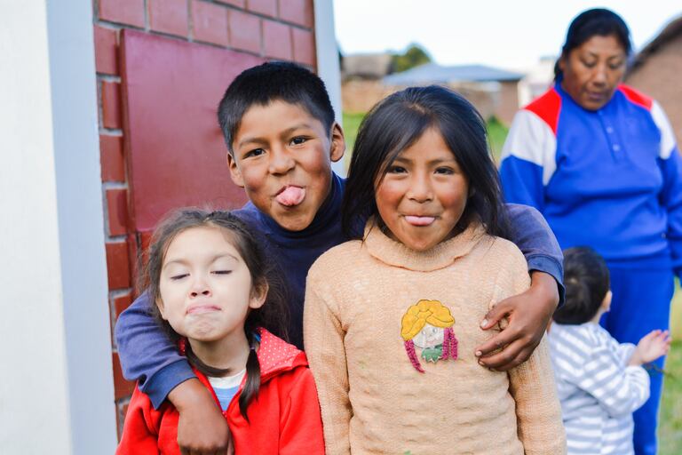 La Carta Cultural Iberoamericana está disponible en 12 idiomas, incluyendo el aymara, quechua, guaraní, gallego, euskera y catalán.