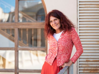 La profesora Teresa Vicente, en la Universidad de Murcia.