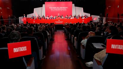 Las Rozas (Madrid) 25/08/23 El presidente de la Real Federación Española de Fútbol, Luis Rubiales, durante su intervención en la Asamblea General. Foto de Eidan Rubio (RFEF)