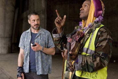 Robert Downey Jr., a la izquierda, y Jamie Foxx en <i>El solista.</i>