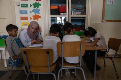 fondos de la escuela de los niños