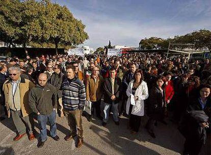 Concentración de los funcionarios de la prisión de Picassent (Valencia).