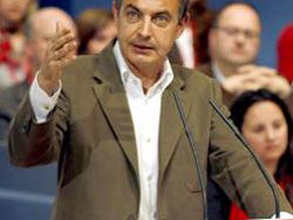 Rodriguez Zapatero durante su discurso en el Congreso Extraordinario del PSdeG-PSOE.