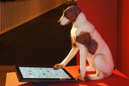 Perro tecnológico <i>iPaw.</i>