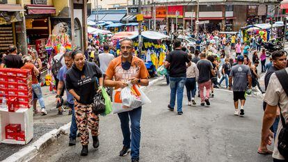 Comercio popular en São Paulo, a finales de 2022.