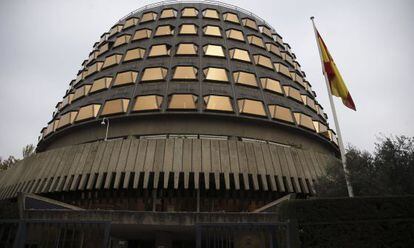 Fachada exteior del Tribunal Constitucional