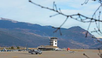 Instalaciones del aeropuerto de La Seu d&#039;Urgell, ayer por la ma&ntilde;ana.