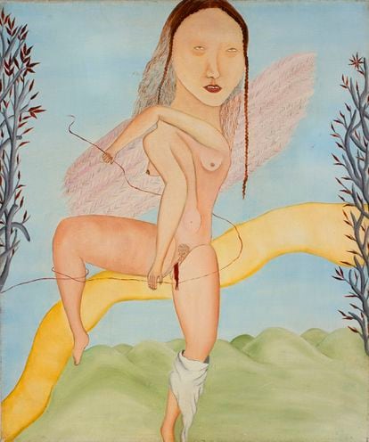 La artista chilena Cecilia Vicuña empezó a pintar su menstruación a los 17 años. “Fue sagrada durante siglos y pasó a ser despreciada y odiada con la llegada del machismo y el patriarcado. Para mí era pura belleza, y pintarla era mi rebelión”. En la imagen, su obra 'Ángel de la menstruación' (1973).