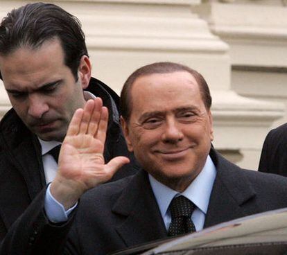 El primer ministro italiano, Silvio Berlusconi, llega a Reggio Calabria, donde se ha celebrado hoy el consejo de ministros