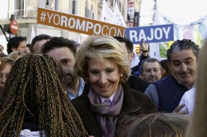 Esperanza Aguirre, durante la marcha contra el aborto en Madrid.