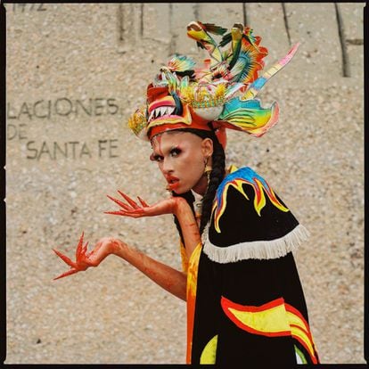 Inti, participante en el programa 'Drag Race', fotografiada en la Plaza de Colón de Madrid.