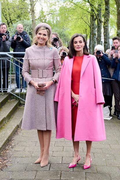 Máxima of Holland and Queen Letizia in Amsterdam. 