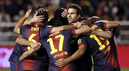 Los jugadores el Barça celebran un gol ante el Rayo.