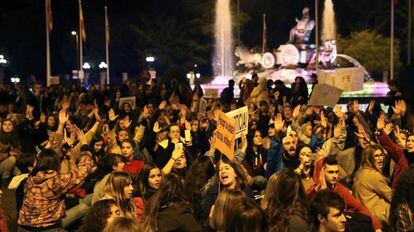 Manifestación en apoyo a la chica víctima de una violación en San Fermín.