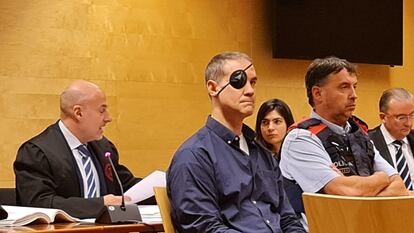 César Vegas en el banquillo de la Audiencia de Girona