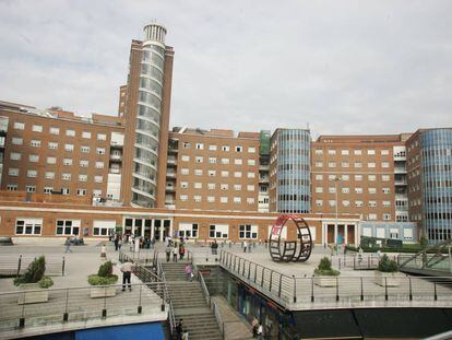 Fachada del hospital de Cruces en Barakaldo.