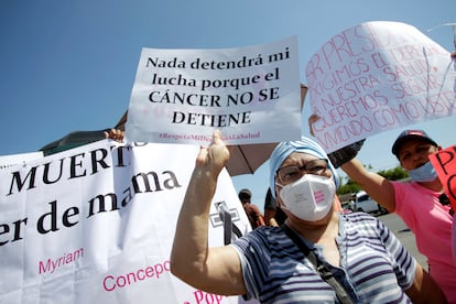 Una protesta contra la escasez de quimioterapias, en agosto.