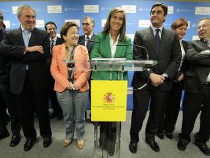 Ana Mato, ministra de Sanidad, tras el Consejo Interterritorial que aprob&oacute; los recortes.