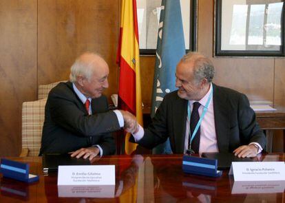 El vicepresidente ejecutivo de la Fundaci&oacute;n Telef&oacute;nica, Emilio Gilolmo, y el presidente de la Fundaci&oacute;n Santillana, Ignacio Polanco. 