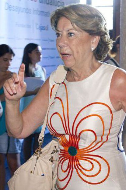 Magdalena Álvarez antes de la intervencion de Felipe Gonzalez.