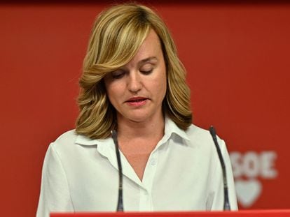 Pilar Alegría, portavoz del PSOE, comparecía el domingo en Ferraz ante los medios para evaluar los resultados de su formación.