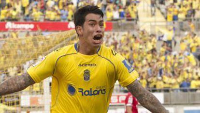 Araujo celebra el gol que le dio el ascenso a Las Palmas.