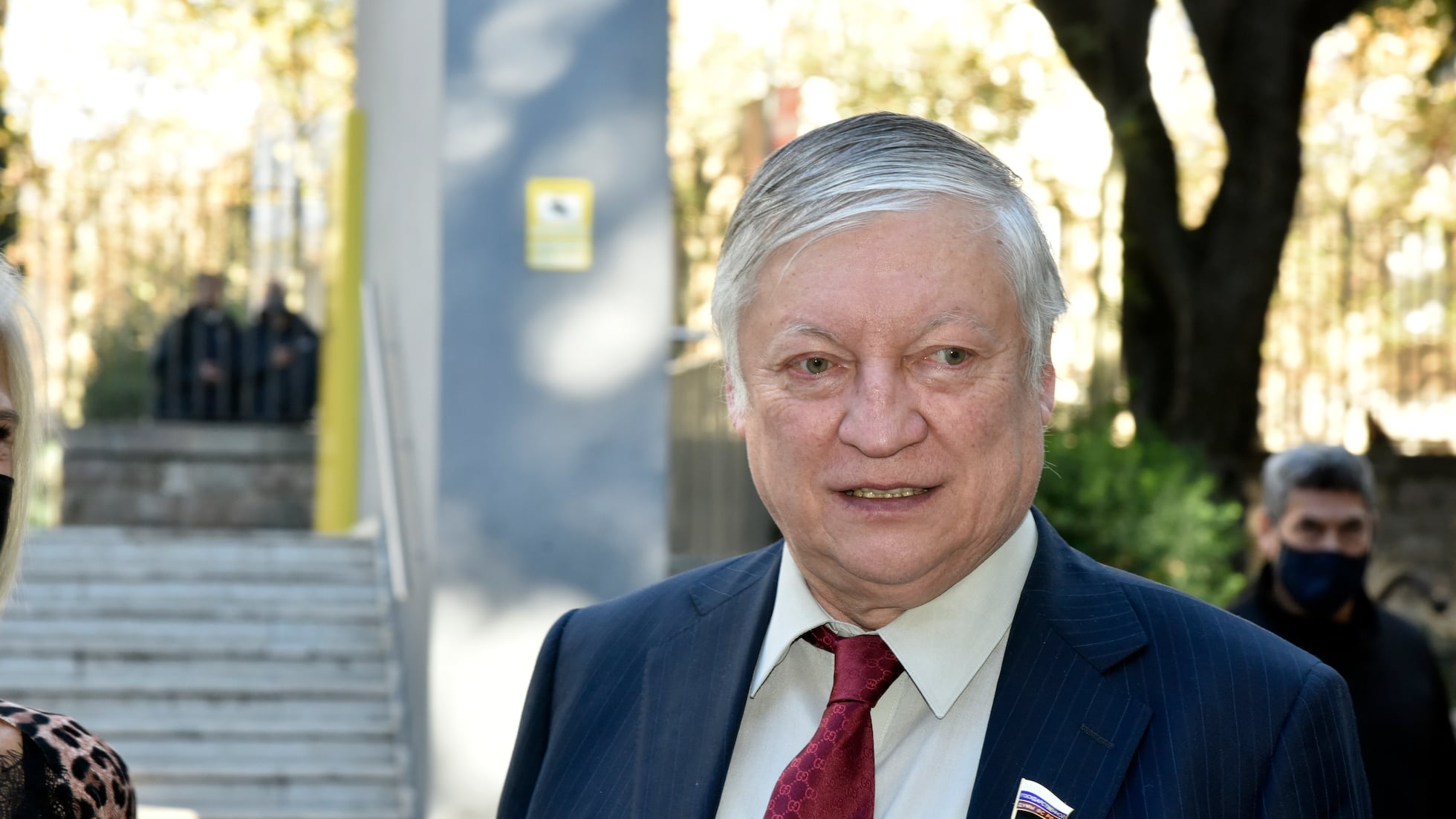 Anatoly Karpov no hospital em coma induzido: ex-campeão mundial de