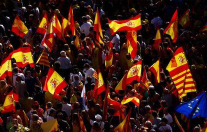 Ambiente durante la manifestación contra la independencia de Cataluña.