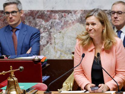 La presidenta de la Asamblea Nacional francesa, Yaël Braun-Pivet, este jueves en el pleno de la cámara, en París.