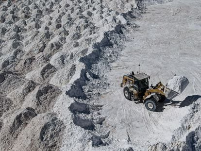 Mina de litio de SQM en Salar de Atacama (Chile).