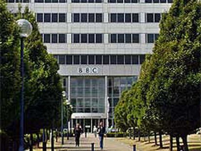 Edificio central de la sede de la BBC en Londres.