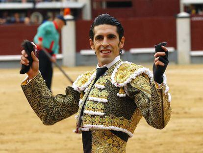 Alejandro Talavante, con las dos orejas, el pasado 25 de mayo.