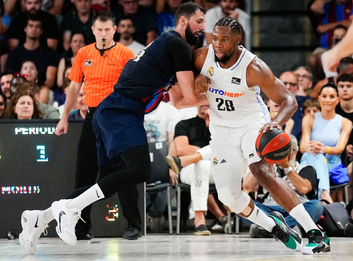 El Barça empieza en Mirotic |  deportados