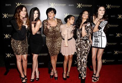 Khloe Kardashian, Kylie Jenner, Kris Jenner, Kourtney Kardashian, Kim Kardashian y Kendall Jenner, en Los Ángeles.
