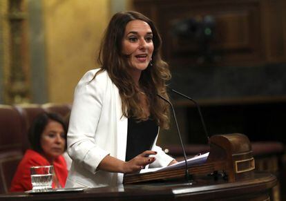 La secretaria de Estado de Igualdad, Noelia Vera, ha anunciado este jueves que deja su cargo en el ministerio, su escaño en el Congreso de los Diputados y sus responsabilidades en Podemos como secretaria de Feminismos.