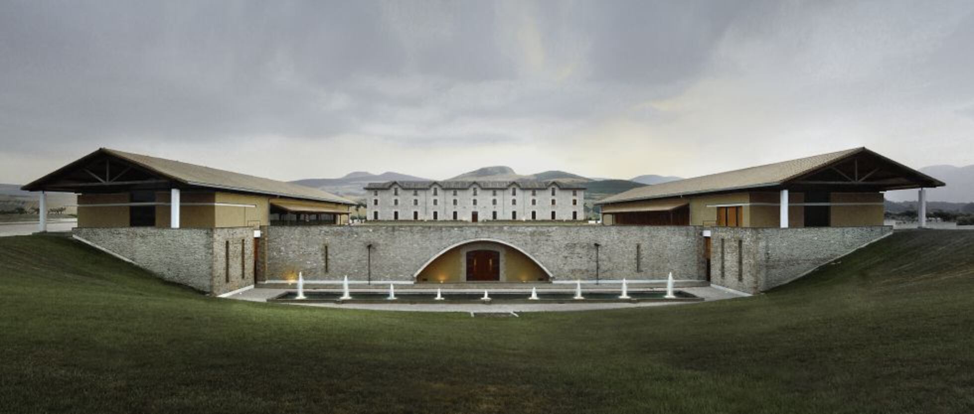16 bodegas emocionantes en España | Fotos | El Viajero | EL PAÍS