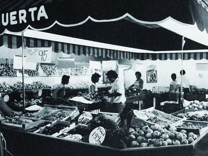Interior de un Mercadona a finales de los setenta.