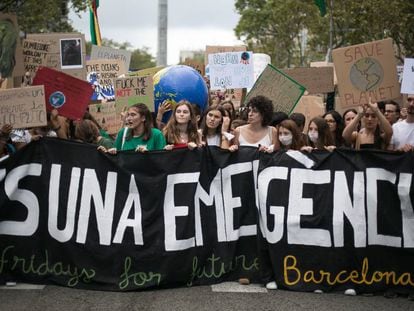 Manifestantes en Barcelona durante la Huelga por el Clima.