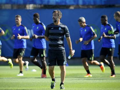 Quique S&aacute;nchez Flores, en un entrenamiento del Espanyol. 