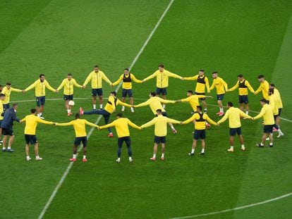 Los jugadores del Villarreal, durante el entrenamiento en Gdansk, este martes.