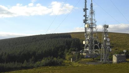 Torre de telecos de Cellnex en Irlanda.