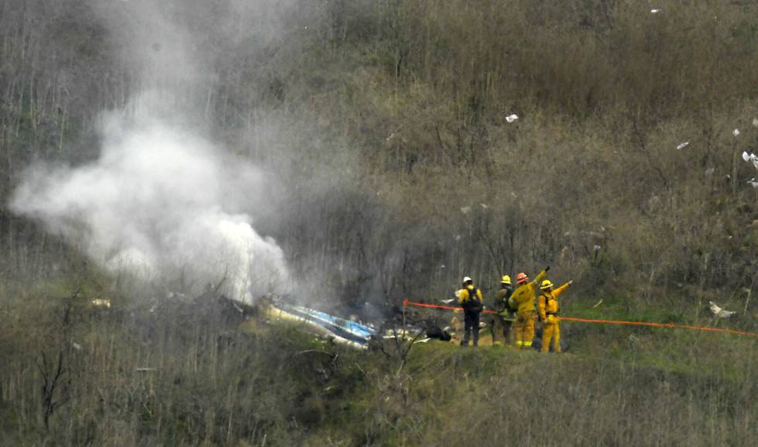 Los restos del helicóptero en el que murieron Kobe Bryant y otras ocho personas, el pasado 26 de enero en Calabasas, California. 