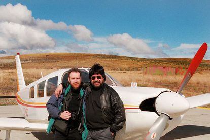 "He volado en diferentes aparatos y en muchos países, y esta experiencia me permite sumarme a los que dicen enfáticamente que los mejores pilotos del mundo están en la patagonia".