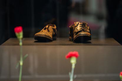 The shoes of former president Salvador Allende.