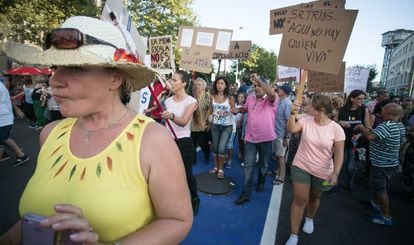 Manifestación en la Barceloneta contra los apartamentos turísticos.