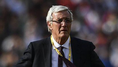Marcello Lippi, extécnico de la Juve, el pasado marzo como entrenador de China.