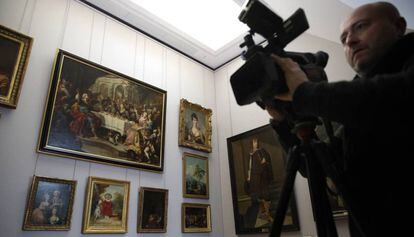 Sala del Louvre dedicada a las obras robadas por los nazis durante la Segunda Guerra Mundial