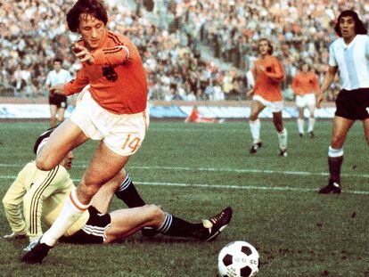 Cruyff, frente a Argentina en el Mundial de Alemania 1974.
