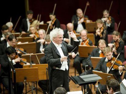 Simon Rattle, director de la Filarmónica de Berlín.