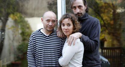 El director de teatro Del Valle con Carolina Solas y Jorge Muñoz.
